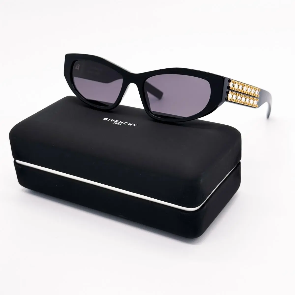 Givenchy GV40078I 01A Cat Eye Black Women Sunglasses Givenchy