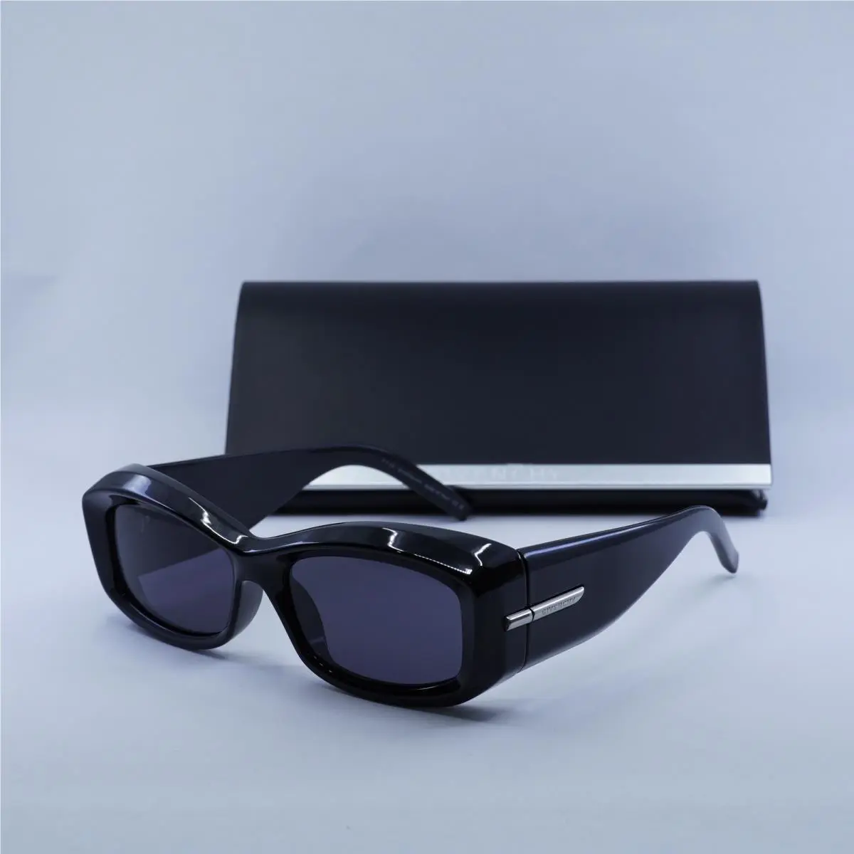 Givenchy GV40044U 01A Black/smoke 56-16-140 Sunglasses