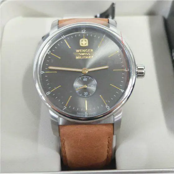 Wenger 01.1741.226 Swiss Men`s Urban Classic Watch