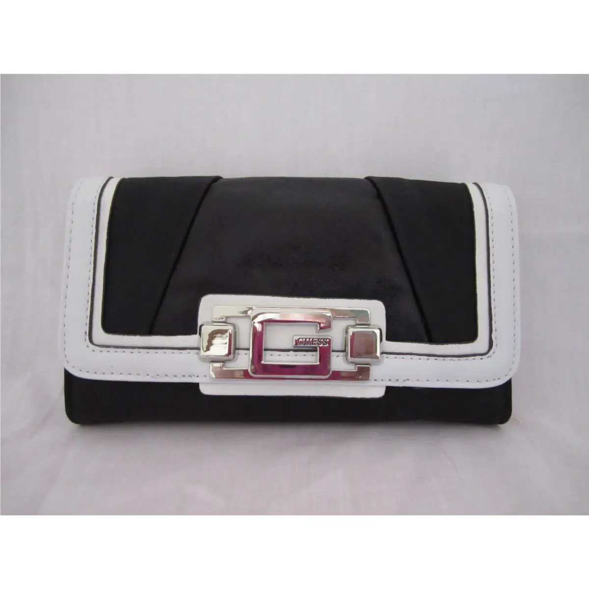 Guess Indulge Slg Checkbook Wallet Style VY368338 Black Multi