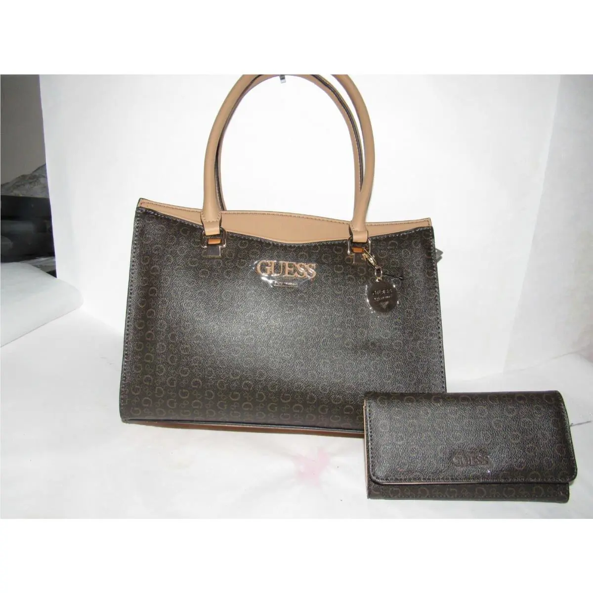 Guess Conley Handbag and Matching Wallet Natural Multi Free US Ship