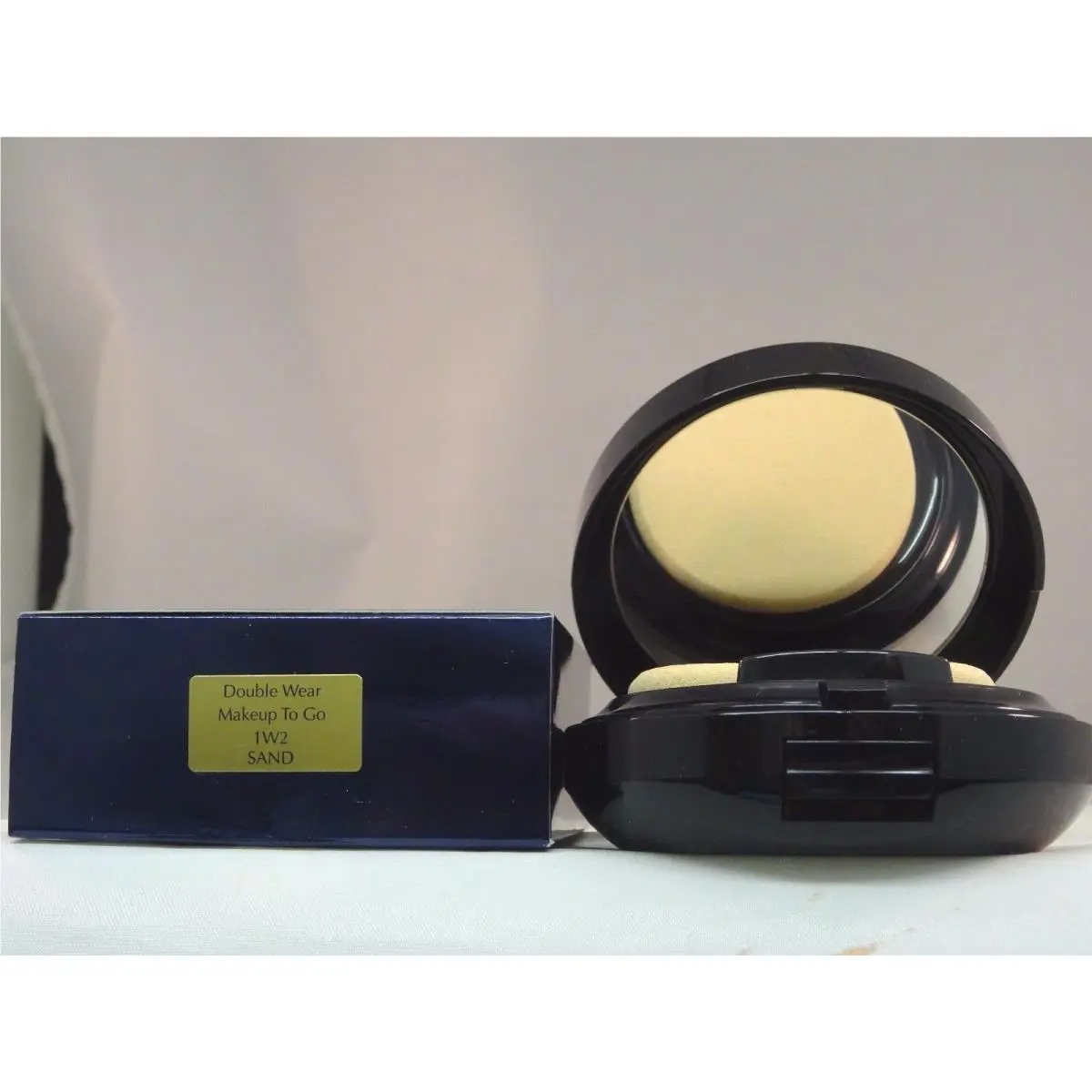 Estee Lauder Double Wear Makeup TO GO Liquid COMPACT-1W2 SAND-.40 OZ