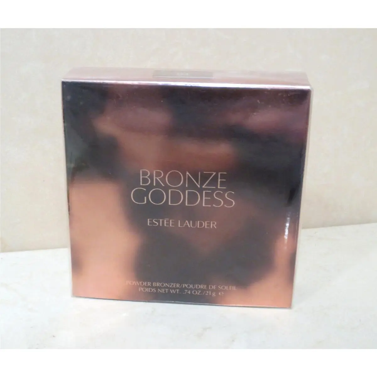 Estee Lauder Bronze Goddess Powder Bronzer 04 Deep 0.74 OZ Boxed by Estée Lauder