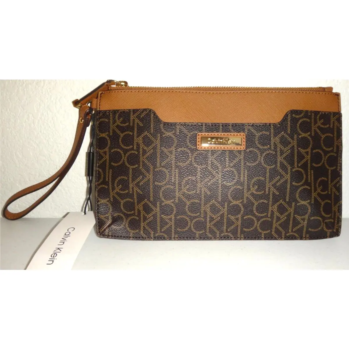 Calvin Klein Signature Large Wristlet Clutch Wallet Cosmetic Bag Brown H5DGJ2QA