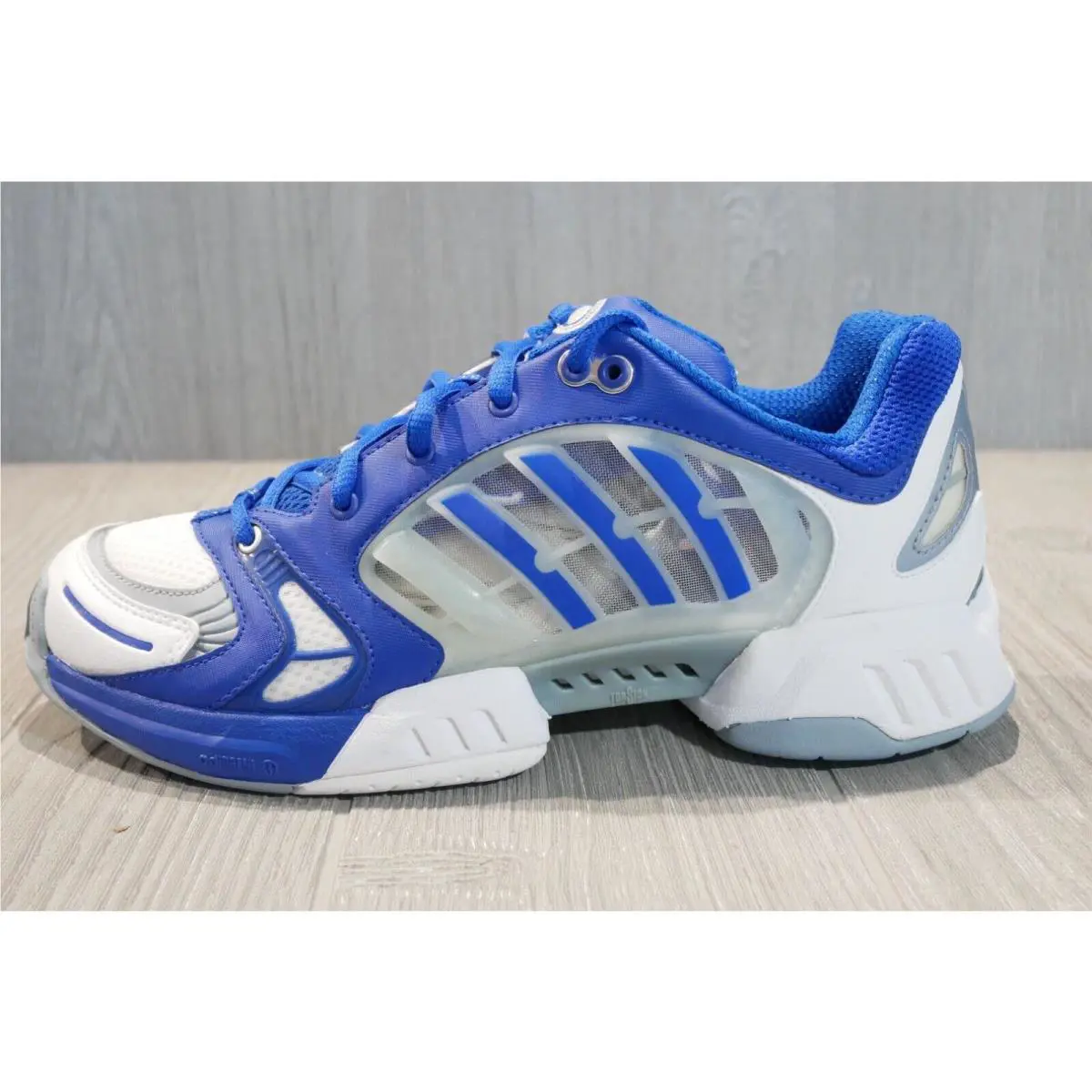 Vintage Adidas CC Response Blue White 2005 Shoes Womens 9 Oss