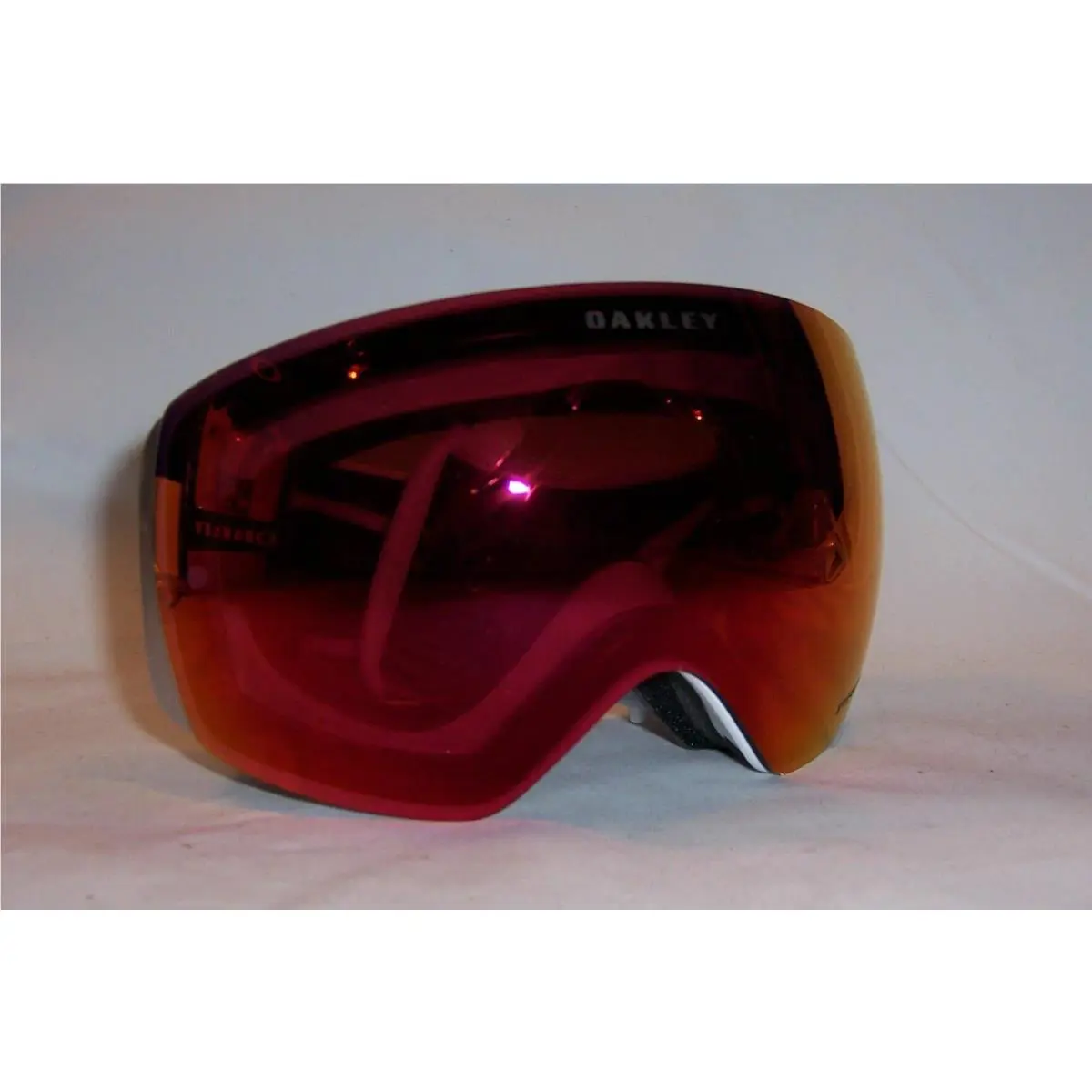 Oakley Snow Goggles Flight Deck™ Prizm™ OO7050-35 White/torch Mirror 7050