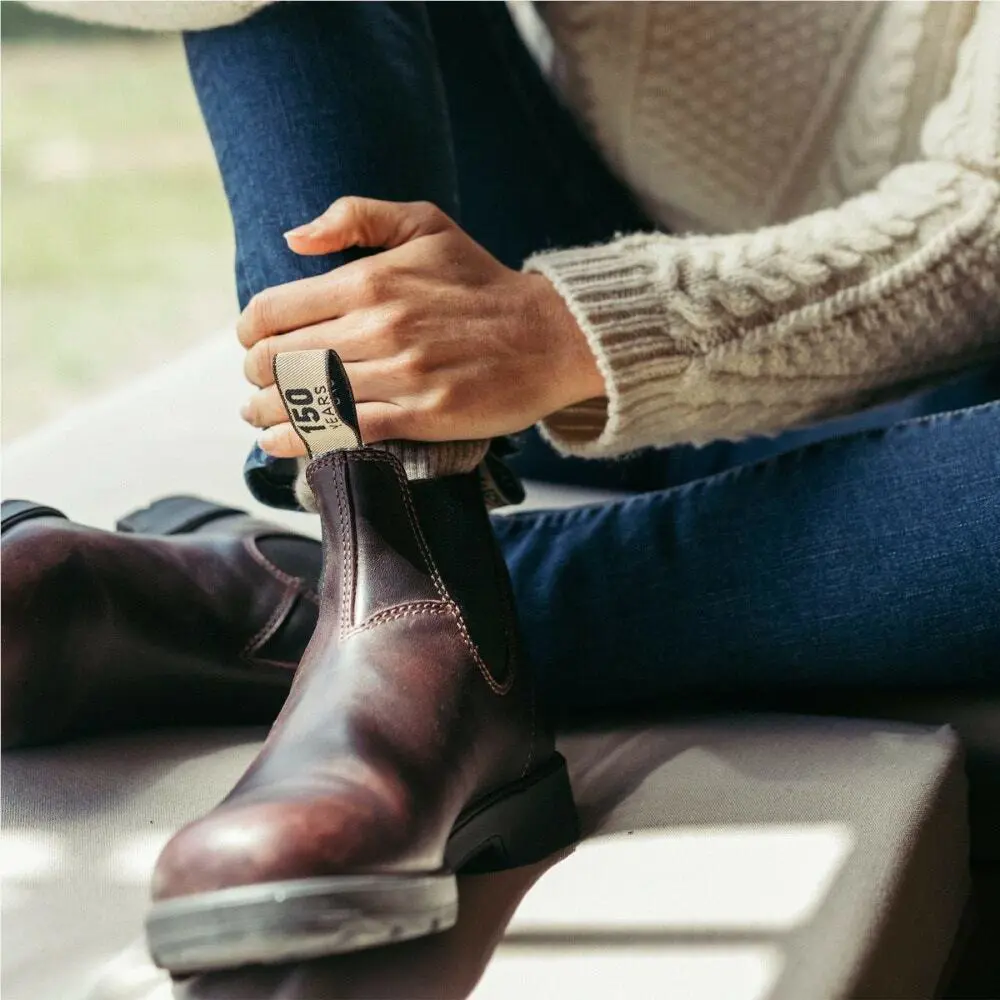 Blundstone shoes - 150 yrs anniversary limited edition Chelsea boot - 150-Auburn Leather/Anniversary Edition 9