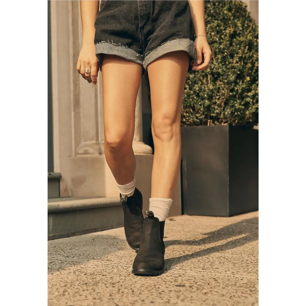 Blundstone shoes - Women`s Heeled (Feminine Toe) - Heeled Feminine Toe - 1672-Antique Taupe Supple Leather, Manufacturer: several colors 14