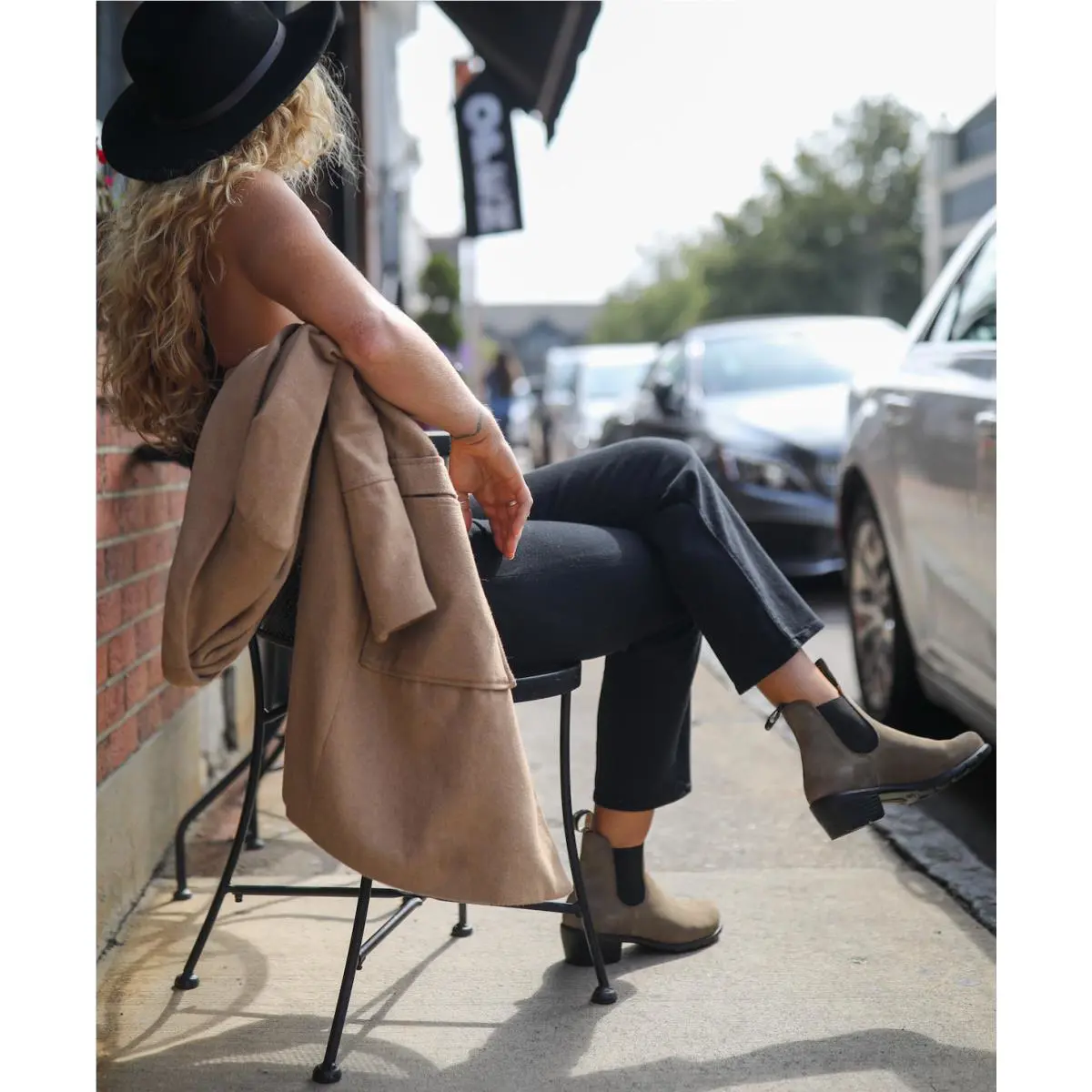 Blundstone shoes - Women`s Heeled (Feminine Toe) - Heeled Feminine Toe - 1672-Antique Taupe Supple Leather, Manufacturer: several colors 33