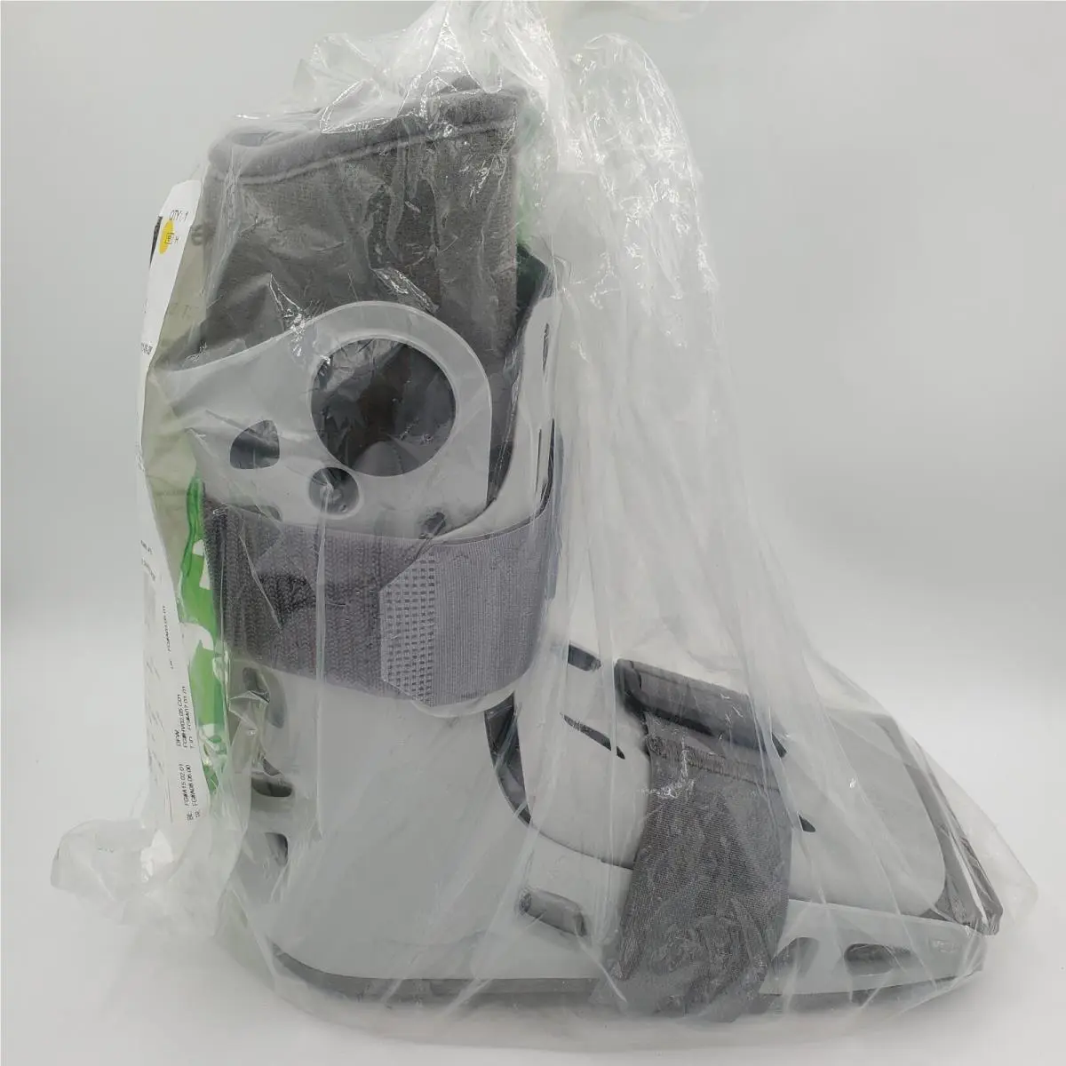 Aircast  - AC141FB03-S - AC141FB03-S - Black (UPC: 888912044035) 1