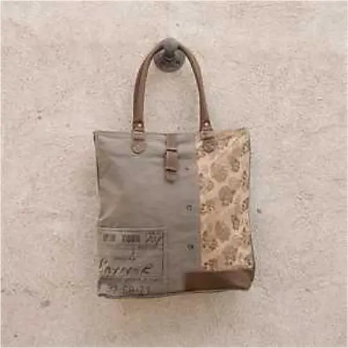 Chloe Lex Vintage Recycled Canvas Airways Tote M9379