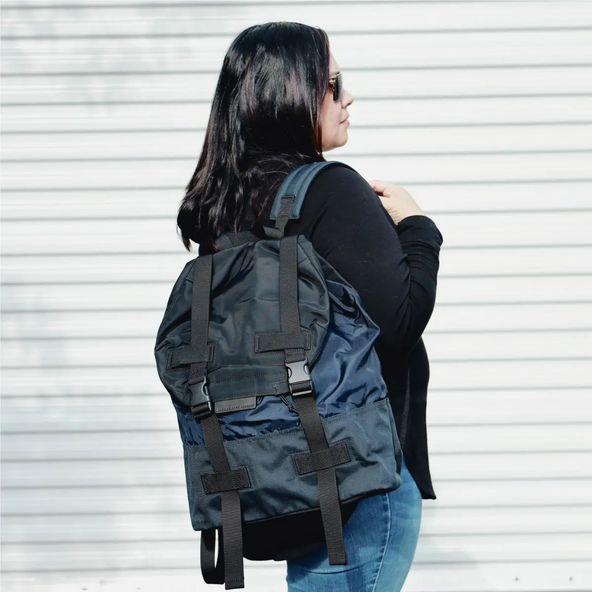 Marc Jacobs Men`s Travel School Nylon Backpack Navy