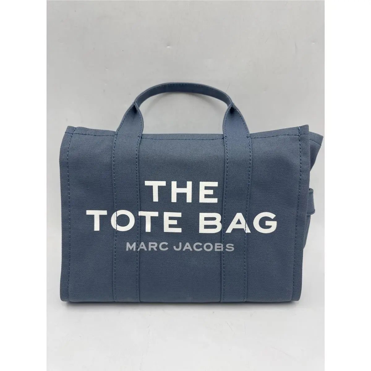M0016161 - Marc Jacobs The Woven Medium Tote Bag