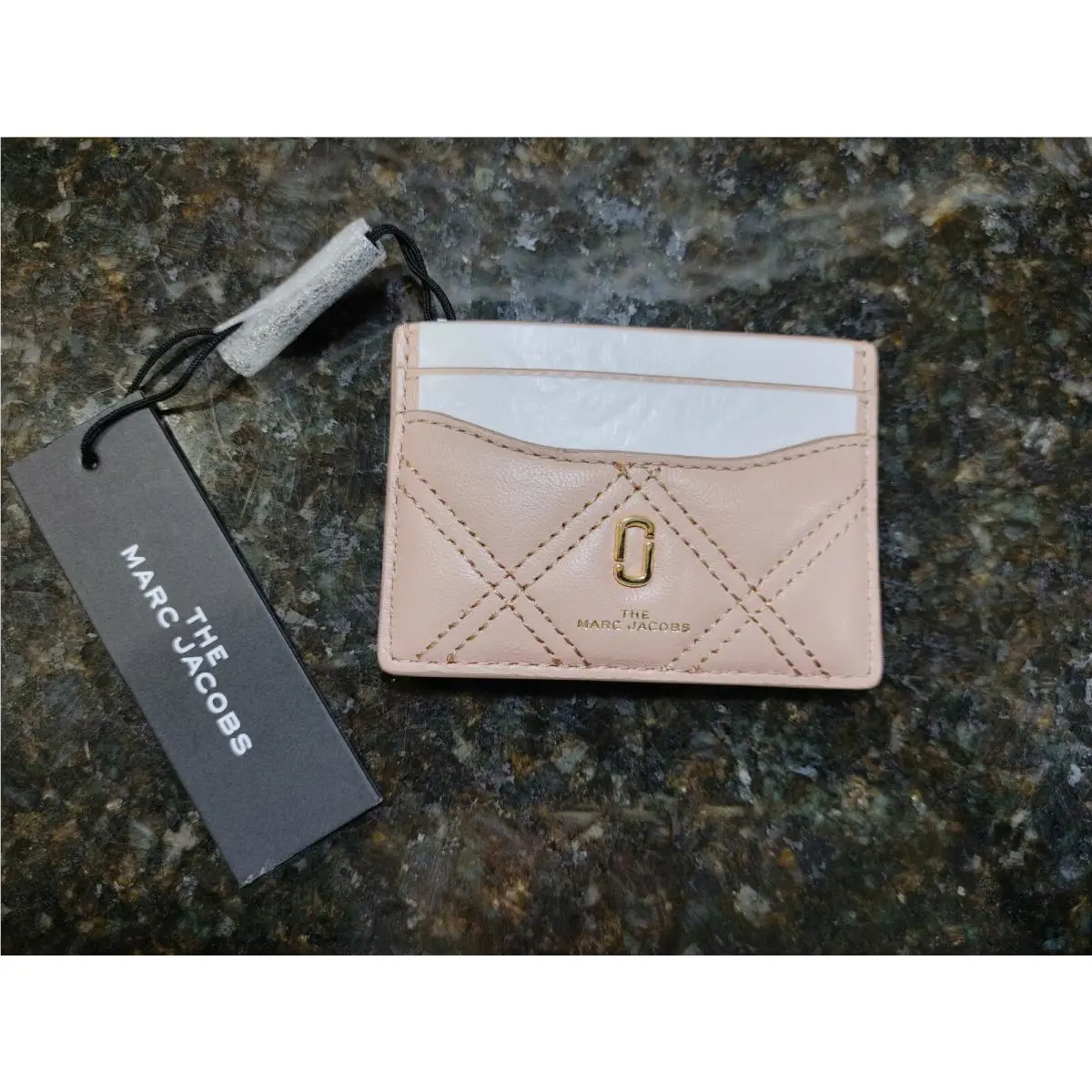 The Marc Jacobs Softshot Quilted Card Holder Case Leather