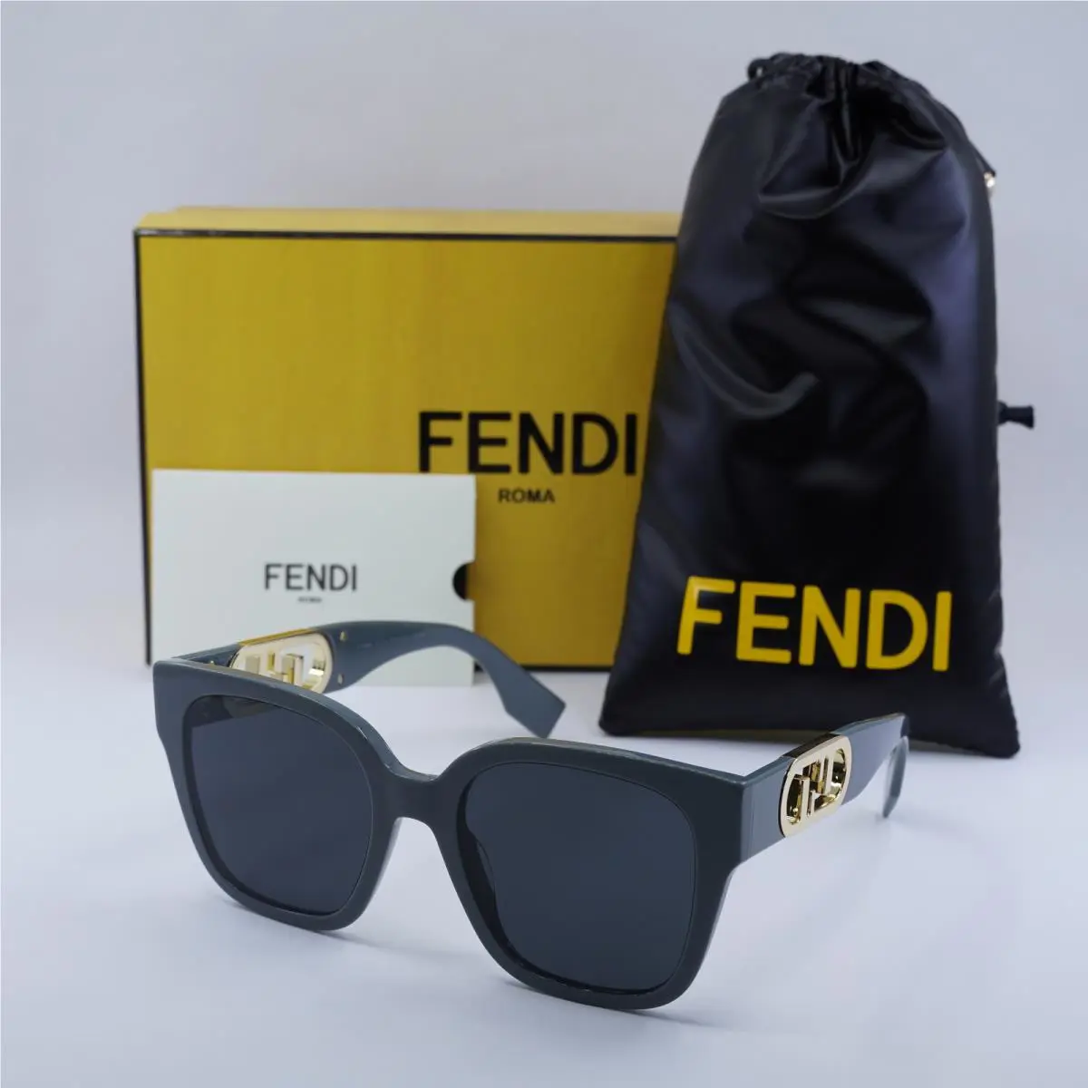 Fendi FE40063I 20A Transparent Grey/grey 54-20-145 Sunglasses