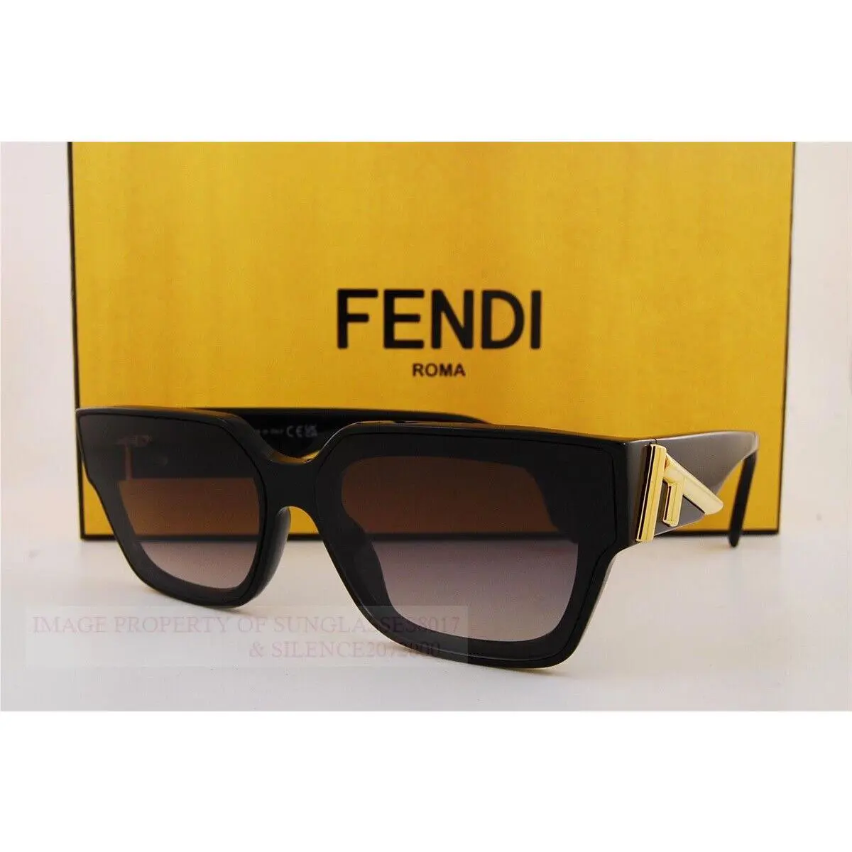 Fendi Sunglasses FE 40099I 01B Black/grey For Women