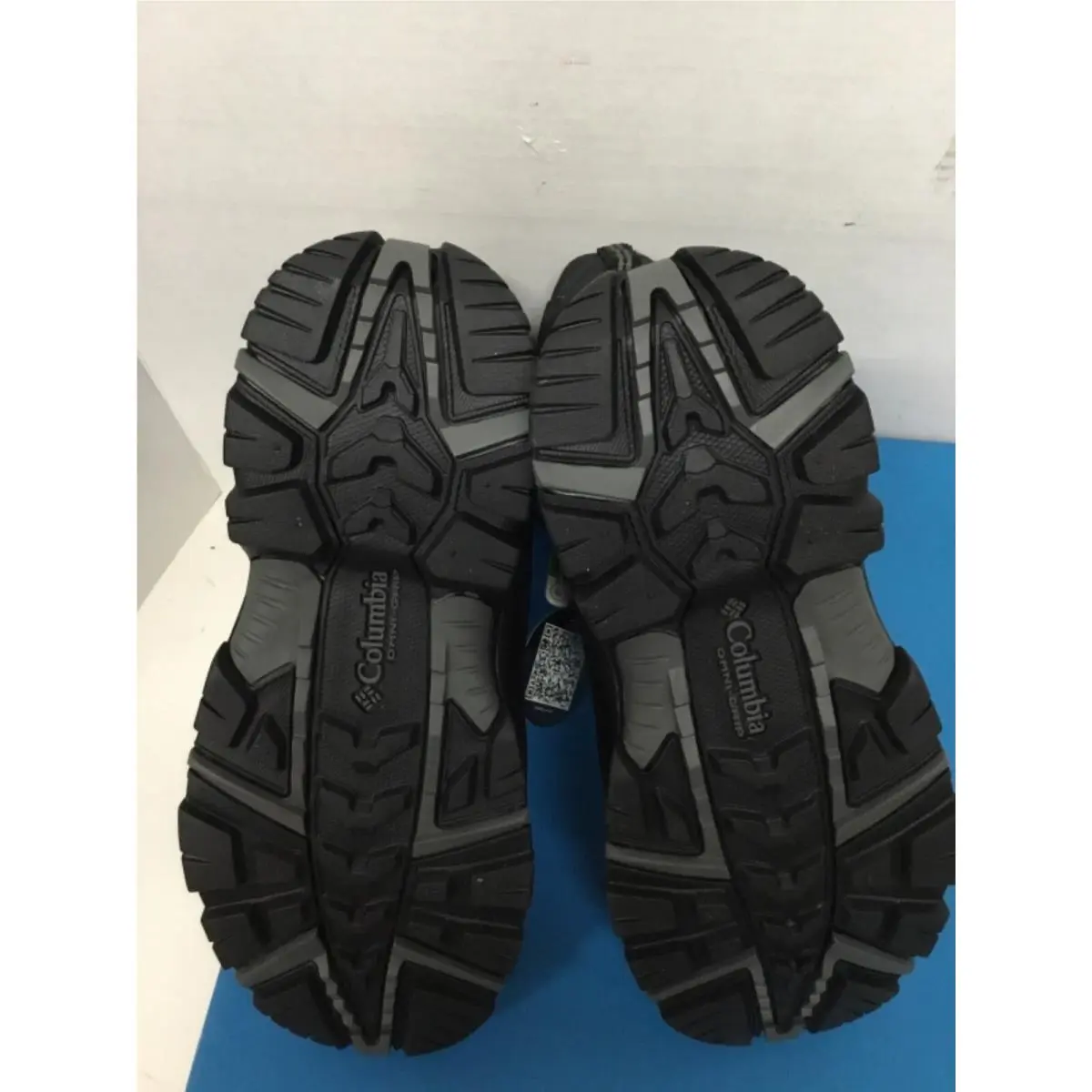 Columbia shoes - Bugaboot Plus III Omni Heat WIDE - Black/Charcoal 8