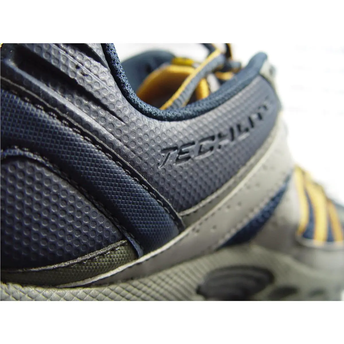 Columbia shoes - Multi-Color 11