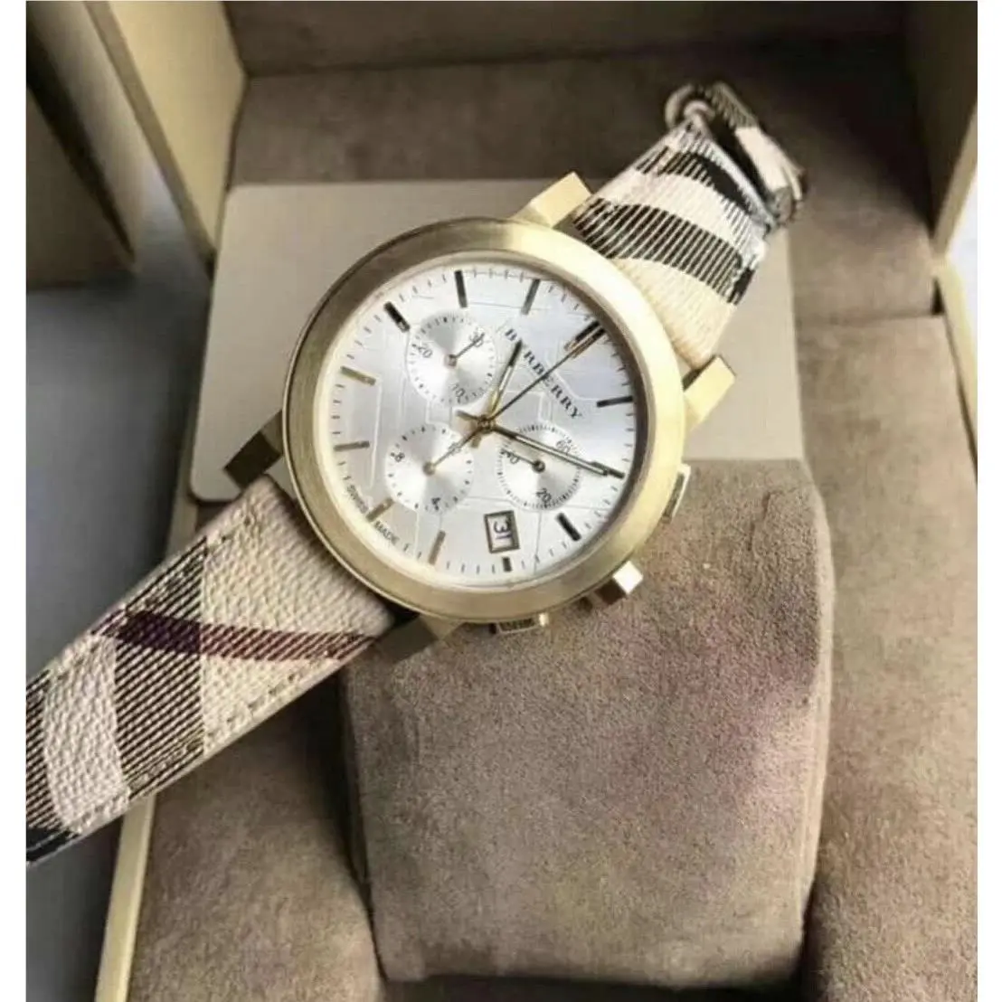 The City Chronograph White Dial Haymarket Check Unisex Watch BU9752 by Burberry