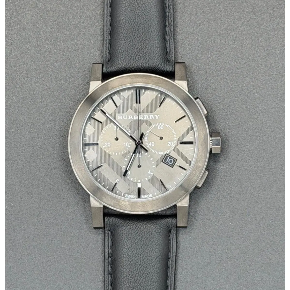 Burberry BU9364 Chronograph Dial Steel Case Leather Strap Men`s Watch