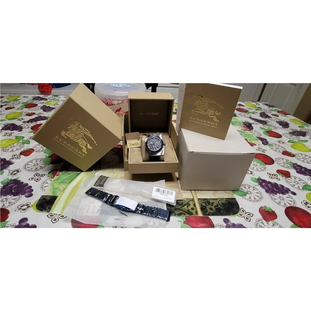 Burberry The City Sport Chronograph Black Check Stamped Dial Navy Rubber