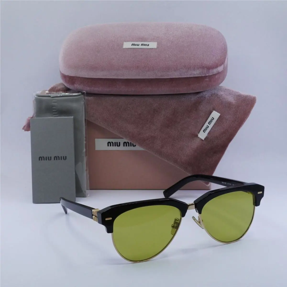 Miu Miu MU09ZS 1AB07O Black/olive Green 57-16-140 Sunglasses