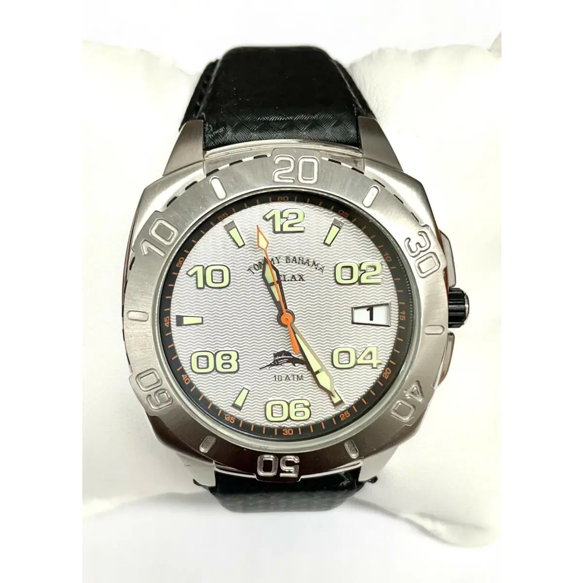 Men`s Tommy Bahama Relax SS Watch Black Leather Band Silver Dial RLX1058
