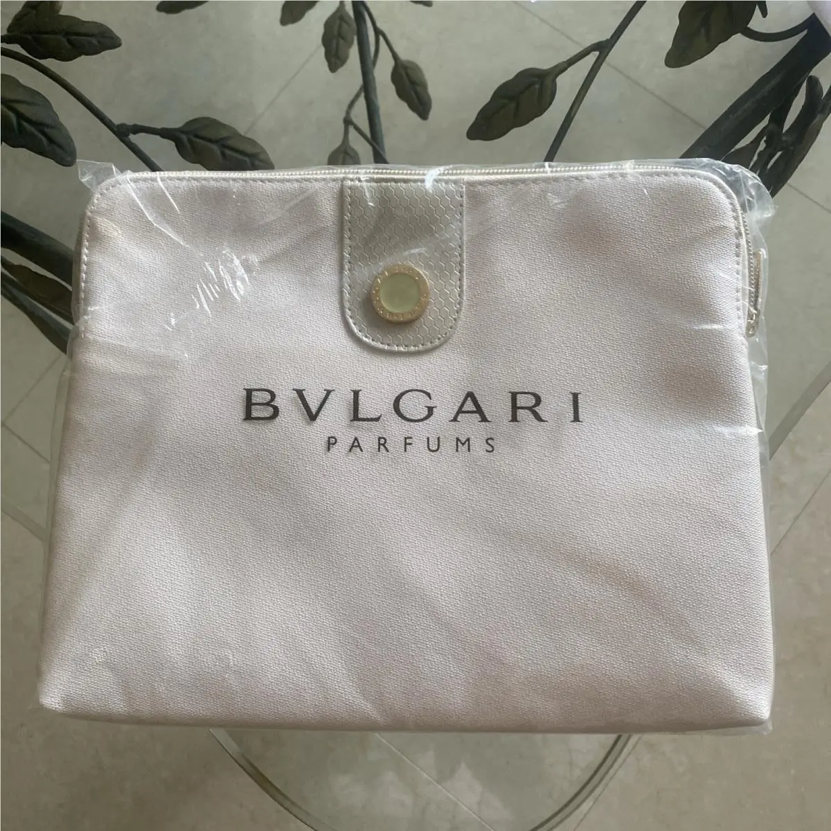 Ipad Bag Beautiful Cream Color by Bvlgari