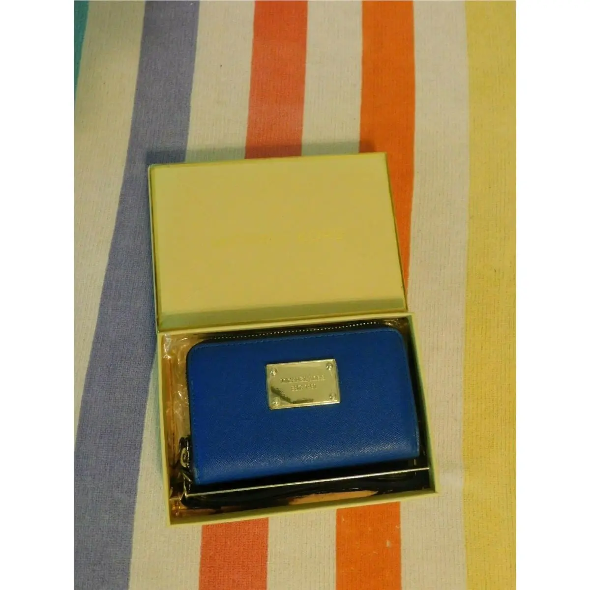 Michael Kors Electronics Multifution Phone Case Wristlet Blue