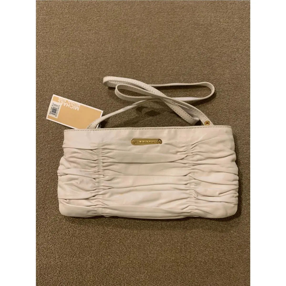 Michael Kors Vanilla Leather Clutch Wristlet Shoulder Purse CT