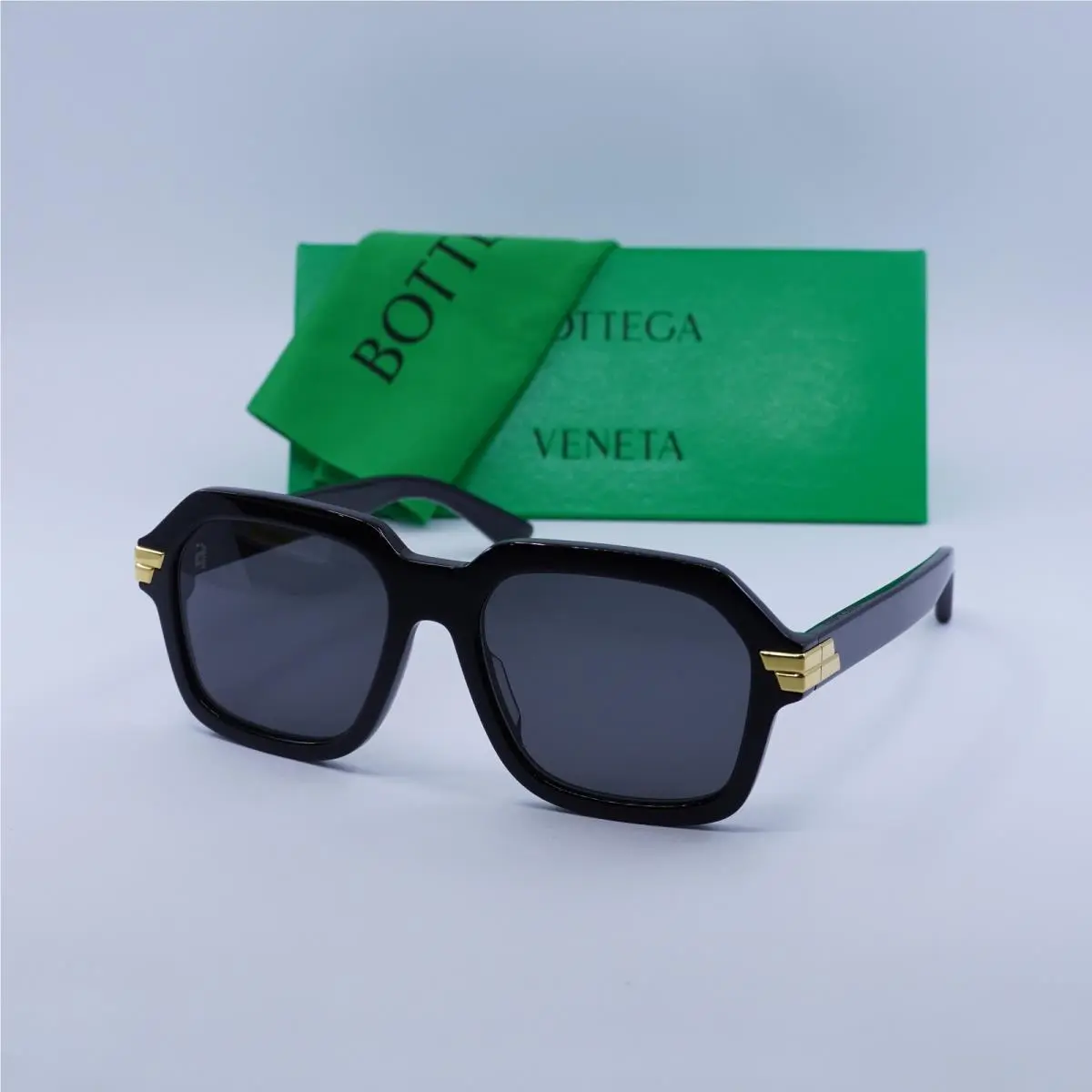 Bottega Veneta BV1123S 001 Black/grey 56-18-140 Sunglasses