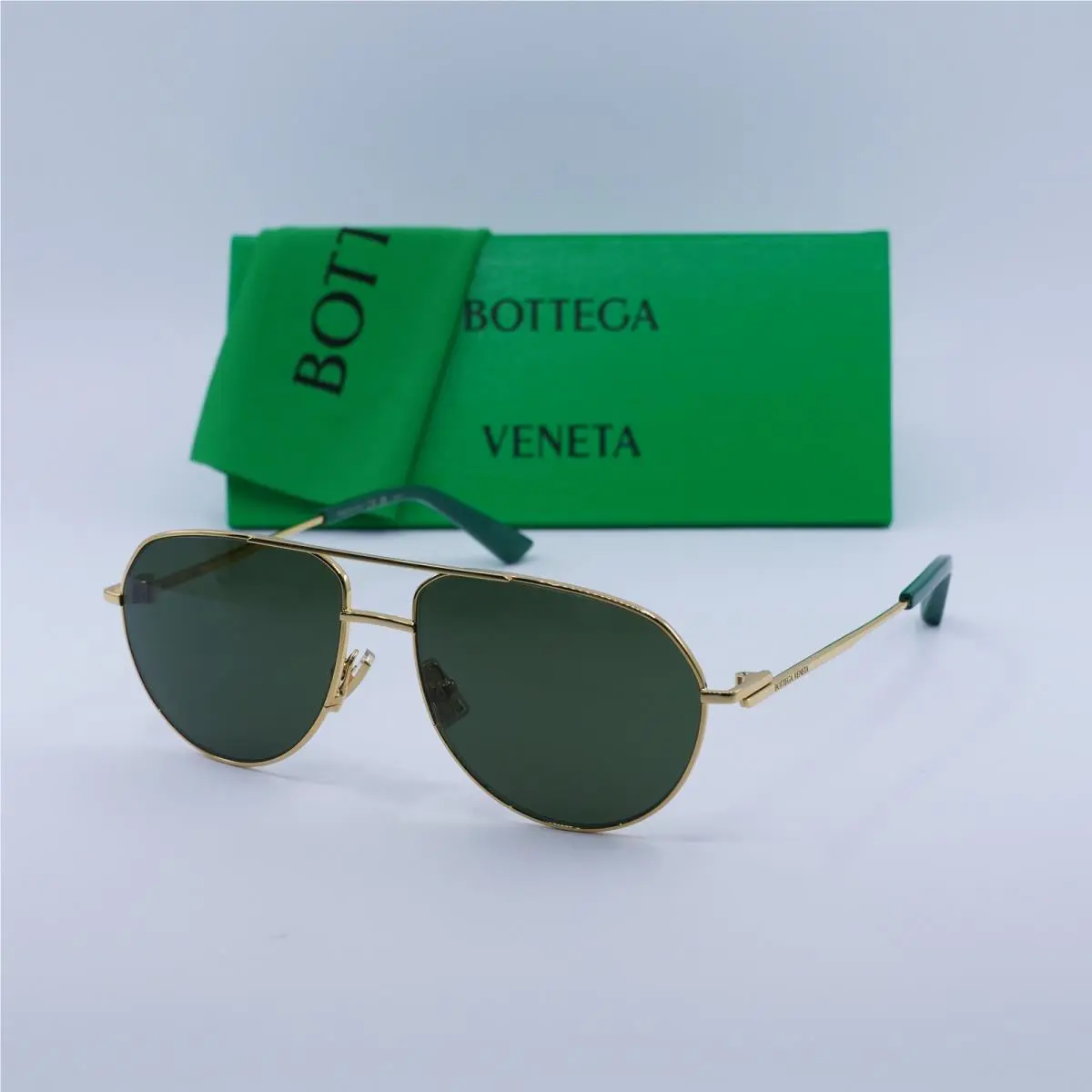 Bottega Veneta BV1302S 003 Gold/green 57-15-145 Sunglasses