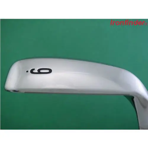 Cleveland Golf  - 588 MT Mid Trajectory 2013-16 1