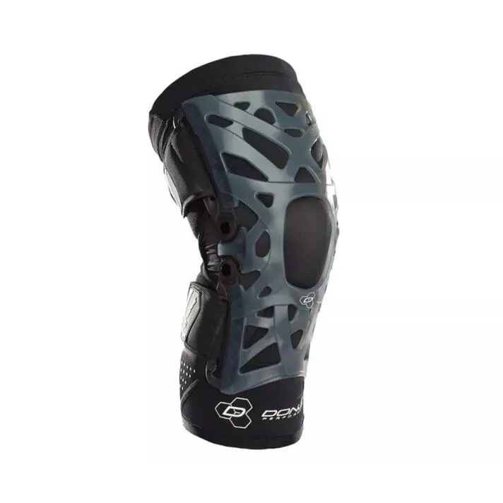 DonJoy  - DonJoy Performance WEBTECH - Performance WEBTECH - DP151KB01-BLK-S - Black (UPC: 888912066181) 2