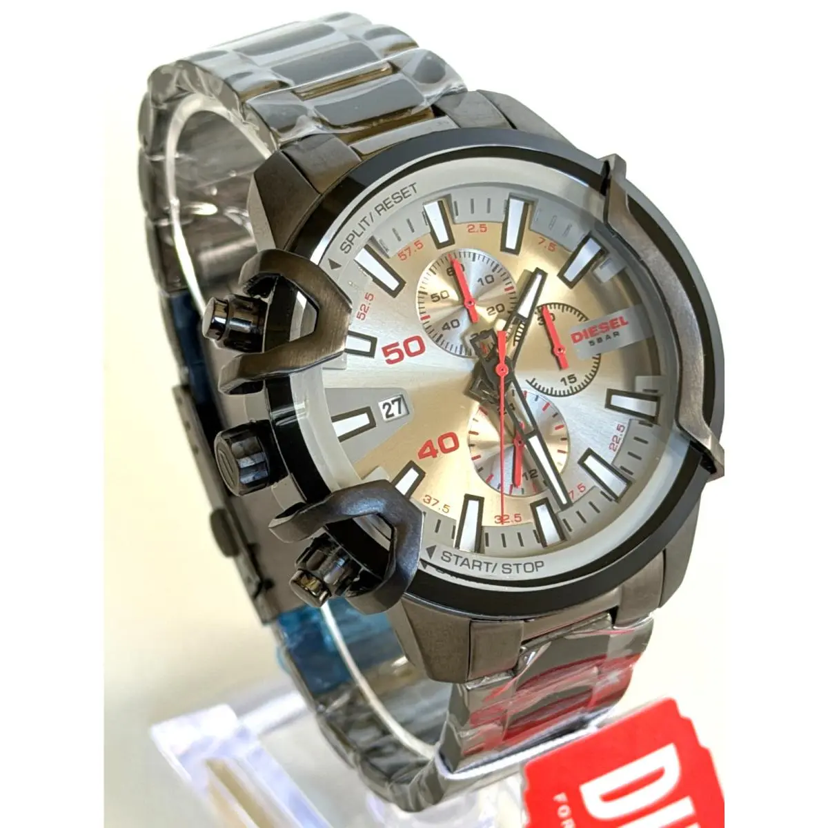 DZ4586 Mens Griffed Gray Dial Gunmetal Tone S/steel Watch G/box by Diesel