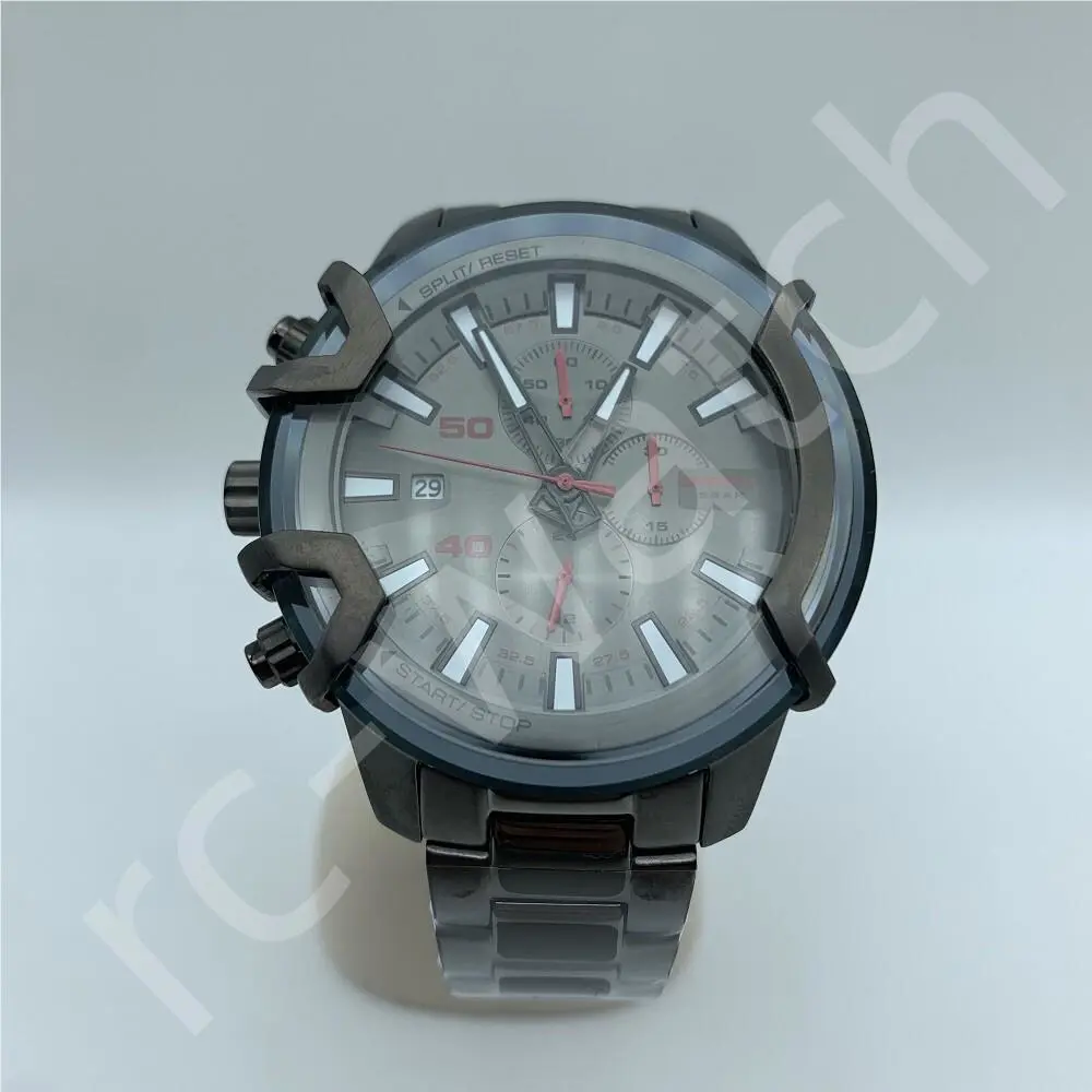 Diesel DZ4586 Griffed Gray Dial Gunmetal Tone Stainless Steel Band Men`s Watch