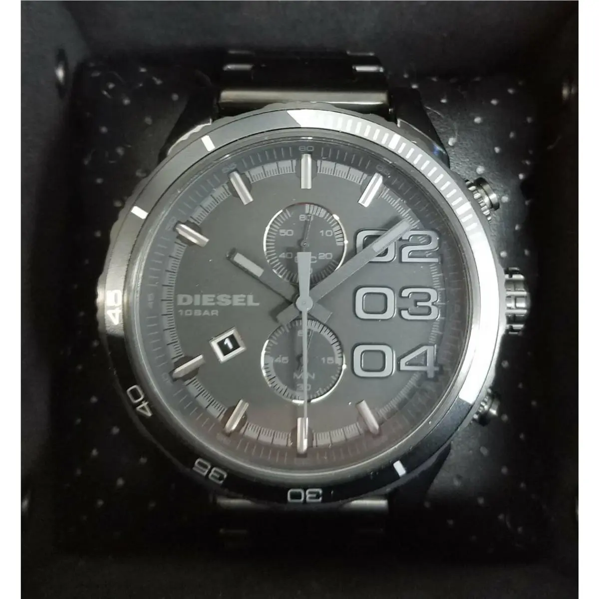 Diesel Men`s Black Dial Gray Stainless Steel Men`s Watch DZ4326
