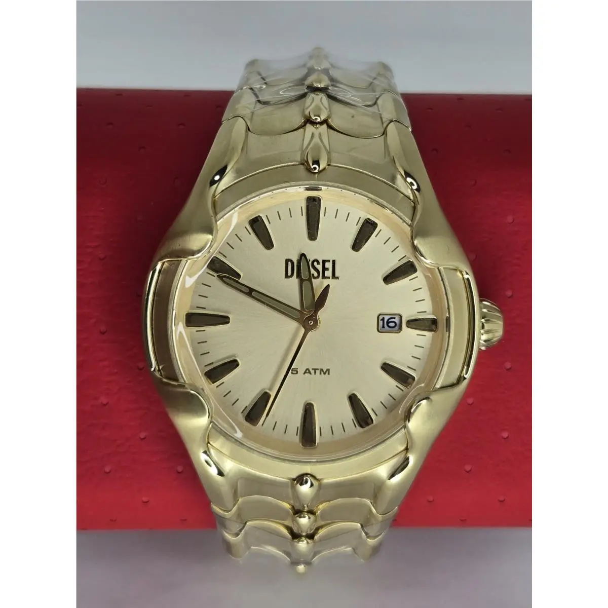 Vert Metamorph Collection Gold Stainless Mens Watch DZ2186 by Diesel