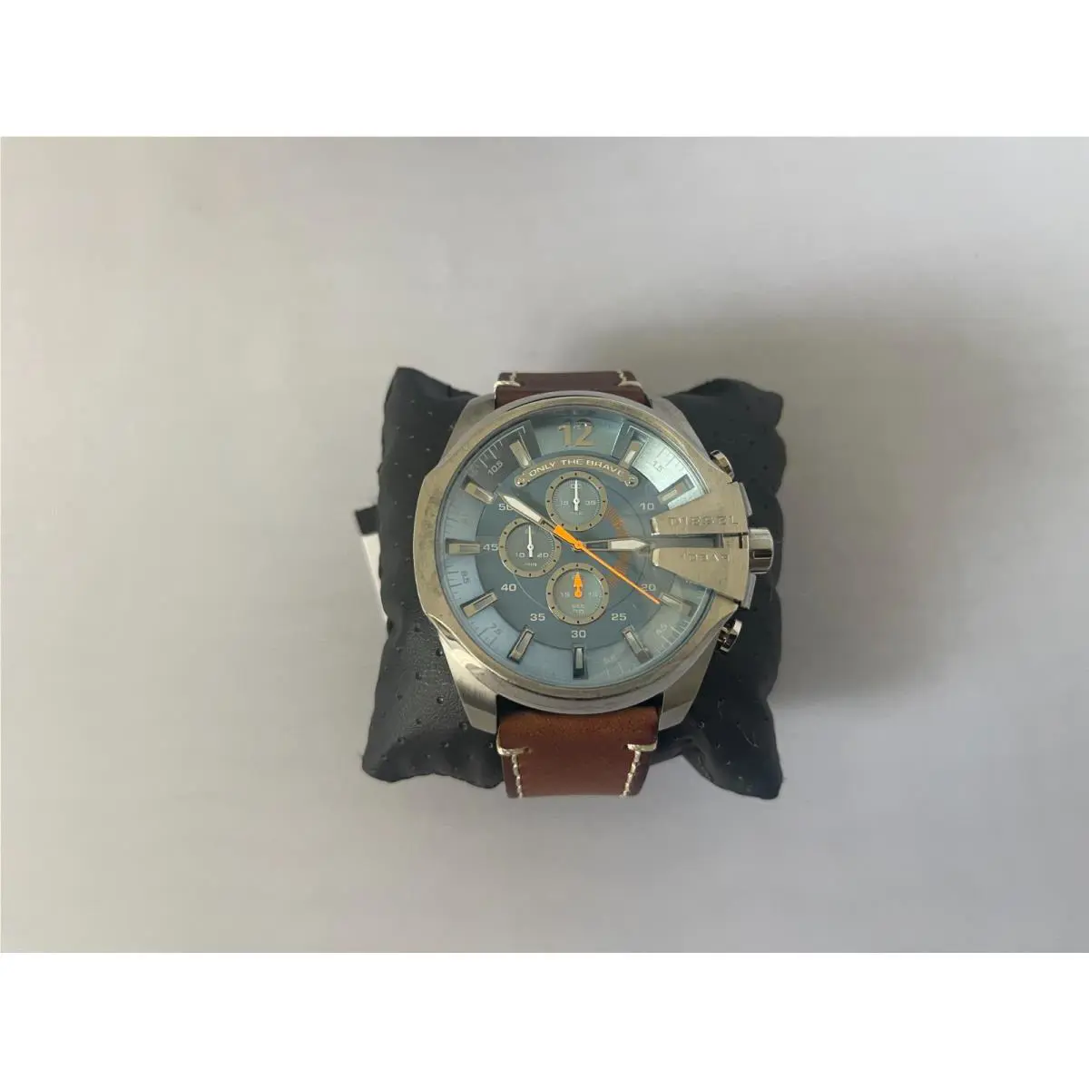 Diesel DZ4458 Men`s Brown Leather Strap Watch