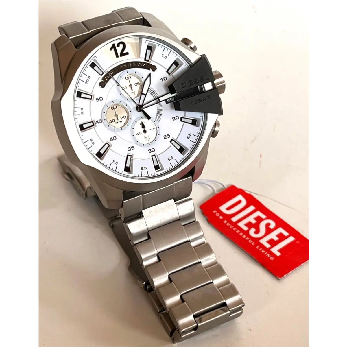 Diesel DZ4501 Men`s Mega Chief Silver Chronograph S/steel Watch G/box