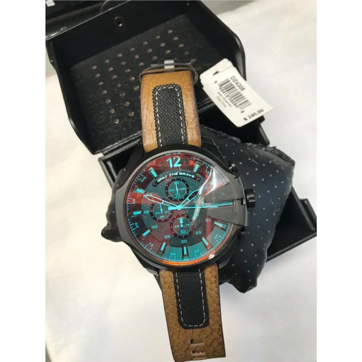 Diesel DZ4305 Mega Chief Chronograph Iridescent Red Dial Brown Leather Watch