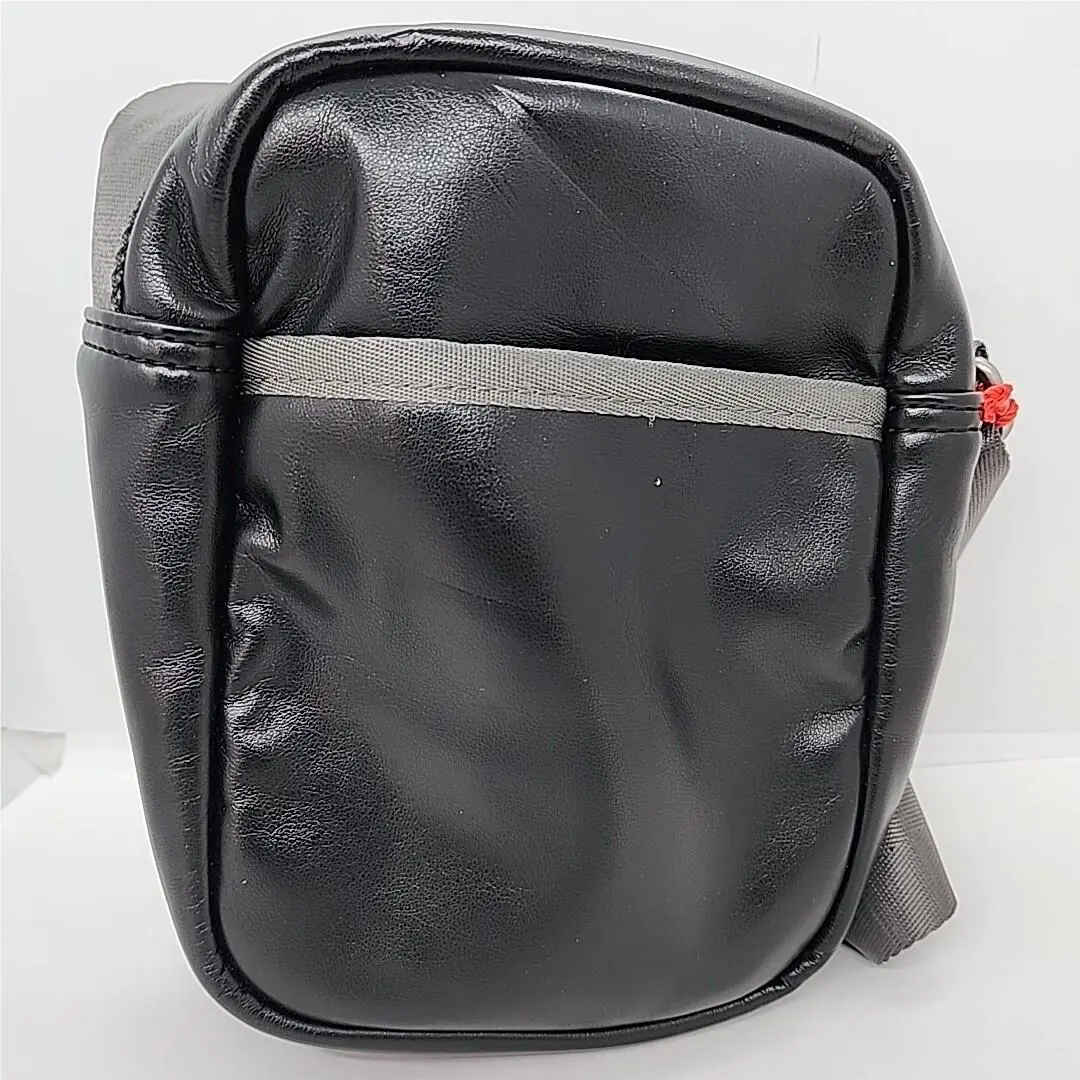 Diesel Rave Faux-leather Crossbody Bag. Black T8013