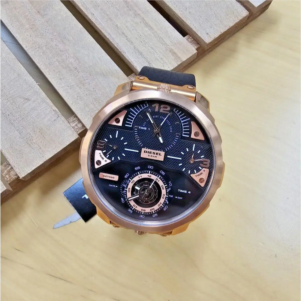 Diesel Timeframe 55 mm Black / Rose Gold Rubber Men`s Watch DZ7380