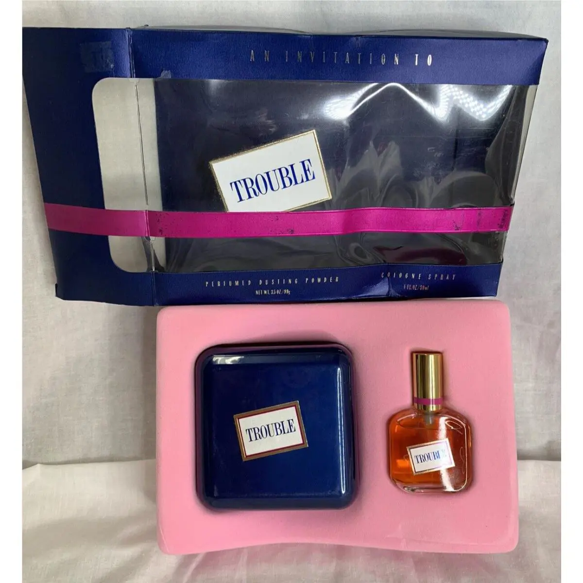 Revlon An Invitation To Double Trouble Rare Gift Set Dusting Powder Cologne Spray