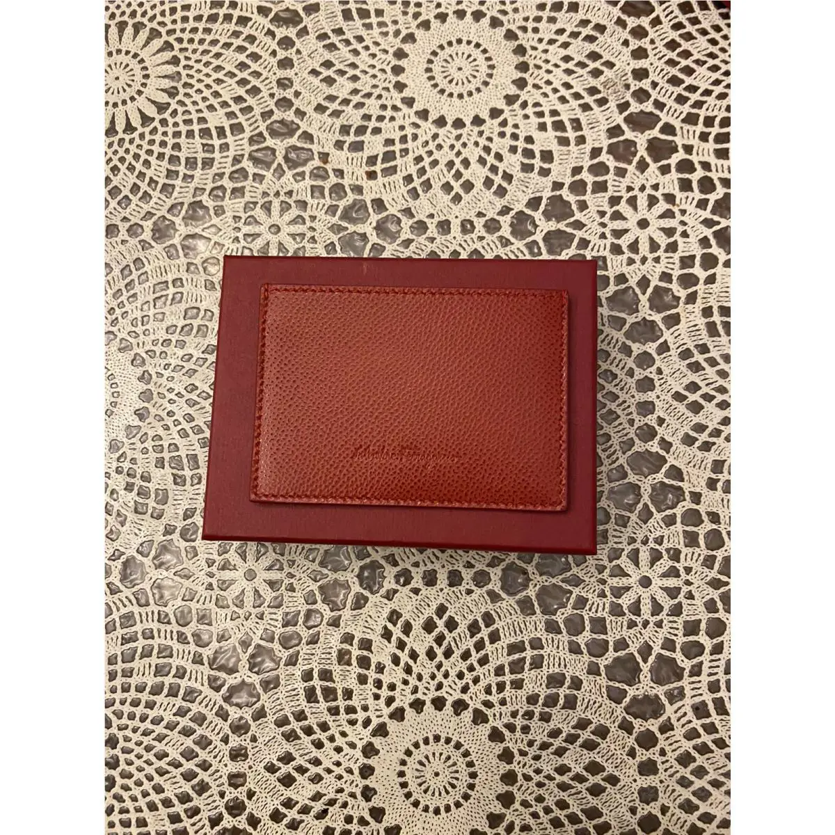 Salvatore Ferragamo Pebbled Leather Card Holder Red Box ID Logo