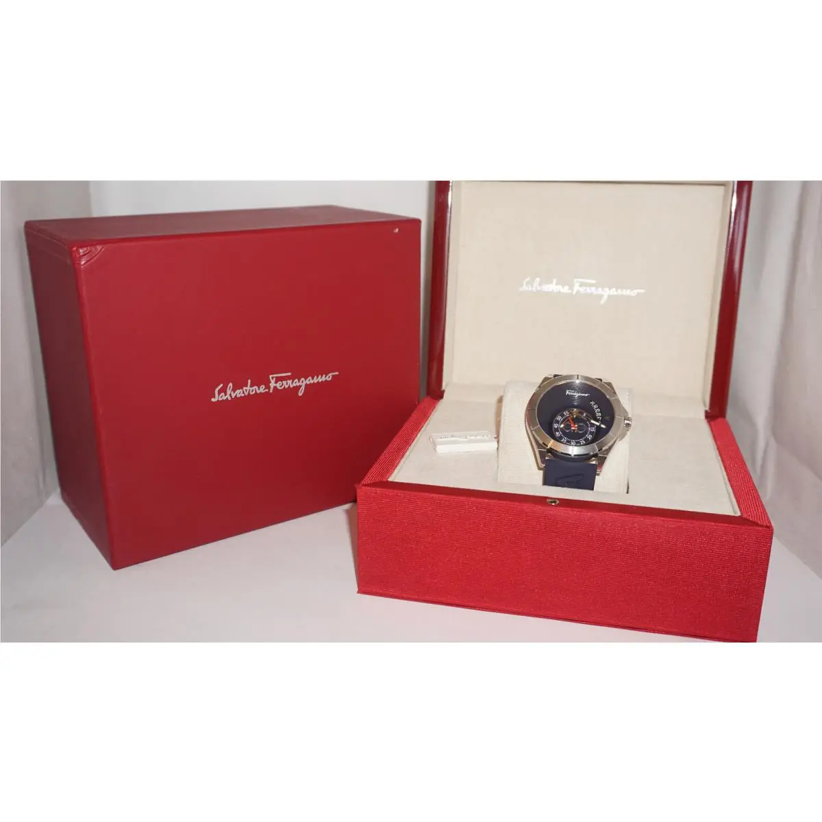 Ferragamo Watch Ferragamo Urban Rose Gold Strap Fashion Watch 43mm