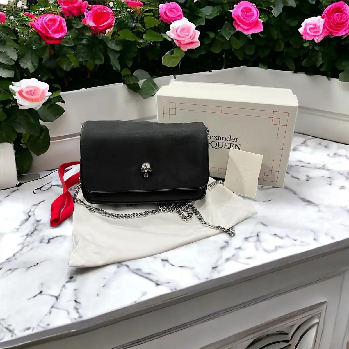 Alexander Mcqueen Black Nylon Skull/logo Crossbody Retail