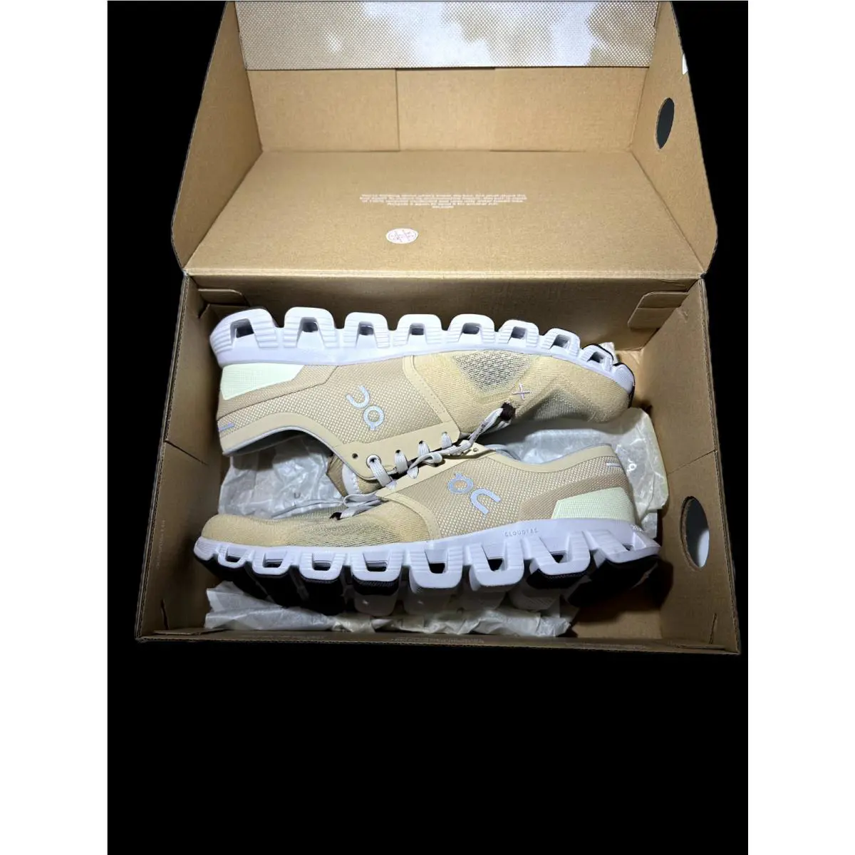 On-Running shoes - On Cloud X 3 - Cloud - 6097789 - Beige 0