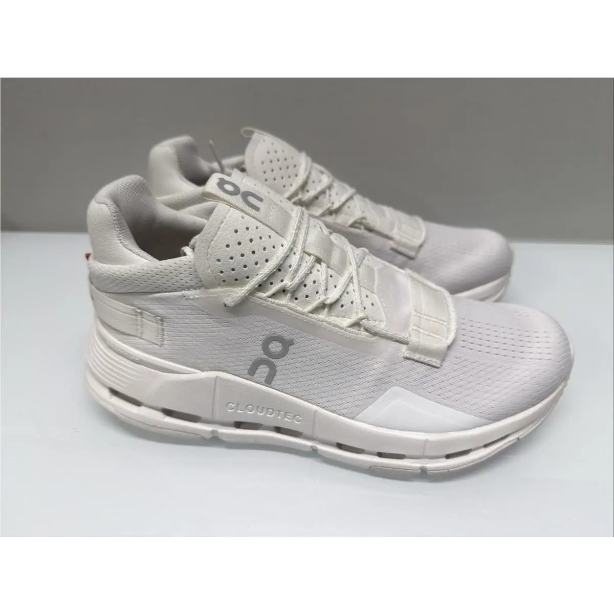 On-Running shoes - On Cloudnova - Cloudnova - 3WE30220108 - White 0