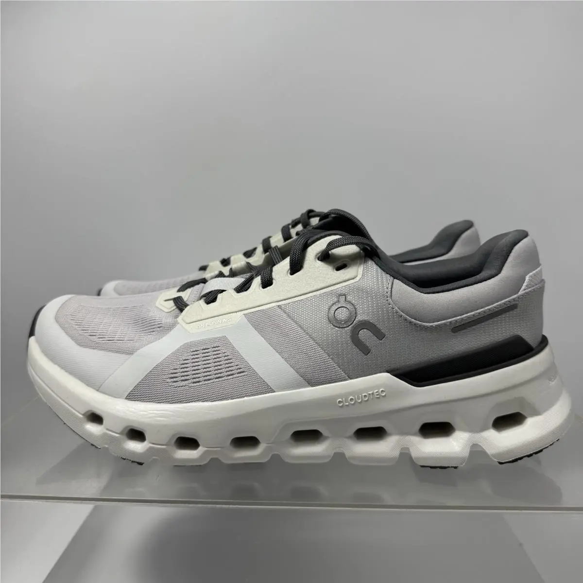 On Running Cloudrunner 2 Frost White 3WE10130622 Women’s Size 10